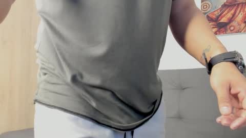 Alex  online show from April 2026 06:00:01 PM