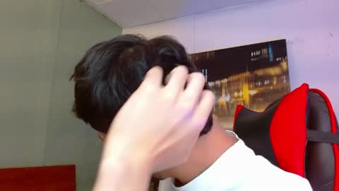 Snapshot of alexgiraldo__ chatting on June 2026 02:14:02 AM alexgiraldo__ online show from June 2026 02:14:02 AM