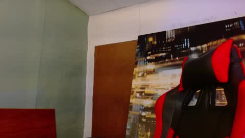 Snapshot of alexgiraldo__ chatting on June 2026 02:56:02 PM alexgiraldo__ online show from June 2026 02:56:02 PM