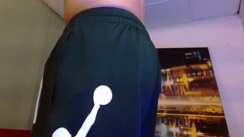 Snapshot of alexgiraldo__ chatting on June 2026 02:53:01 AM alexgiraldo__ online show from June 2026 02:53:01 AM