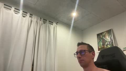 Snapshot of alexhunter4u chatting on January 2025 11:24:01 PM alexhunter4u online show from January 2025 11:24:01 PM