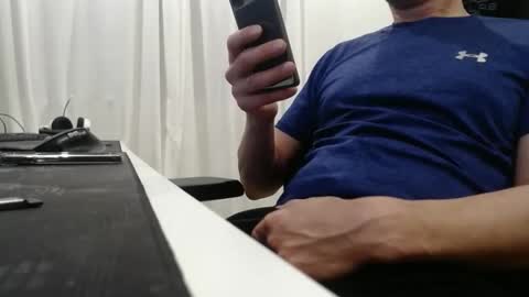 Snapshot of alexhunter4u chatting on January 2026 10:24:02 PM alexhunter4u online show from January 2026 10:24:02 PM