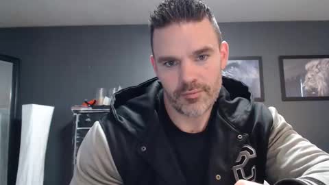 Alex online show from April 2026 10:54:02 PM