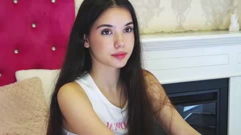 Snapshot of alexisdevine chatting on June 2026 10:15:01 AM alexisdevine online show from June 2026 10:15:01 AM