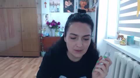 AlexisMillers online show from June 2026 11:01:02 AM