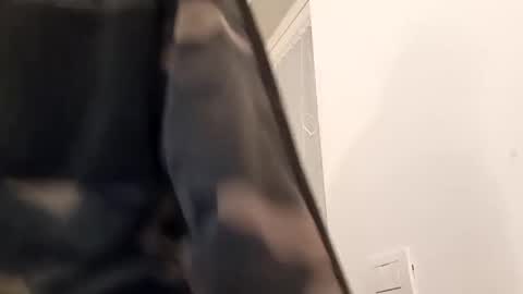 alexniculita33 online show from October 2025 12:56:02 AM