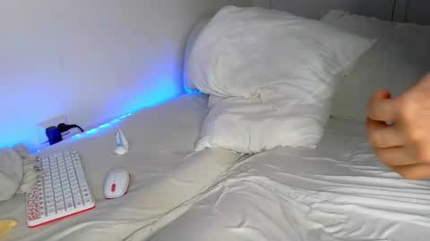 Alex online show from December 2024 10:01:02 AM