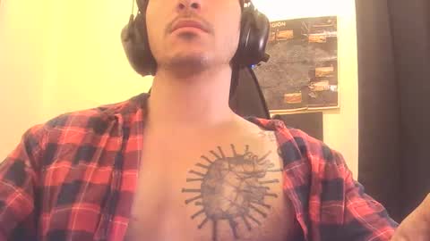 Snapshot of alexopenmind21 chatting on October 2025 03:44:02 PM Alexxx online show from October 2025 03:44:02 PM