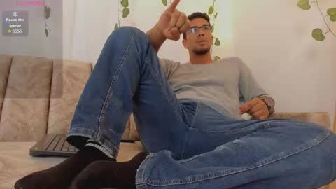 Alex online show from February 2026 04:16:01 PM