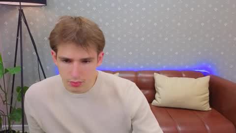 Dennis online show from September 2025 12:21:01 PM