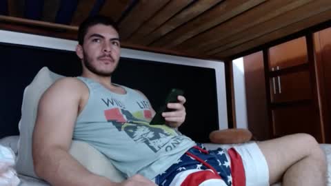 Snapshot of alexsb1998 chatting on February 2025 09:52:02 AM alexsb1998 online show from February 2025 09:52:02 AM