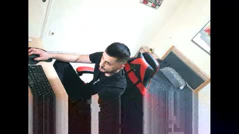 Snapshot of alexthepro00 chatting on December 2024 03:12:01 AM alexthepro00 online show from December 2024 03:12:01 AM