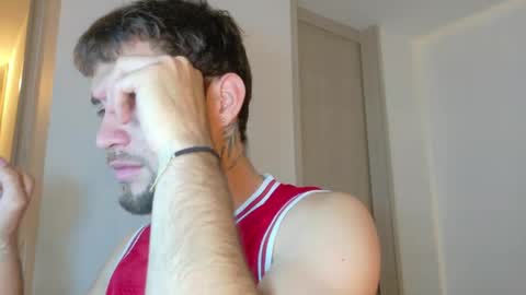 Alex online show from April 2026 11:42:01 PM