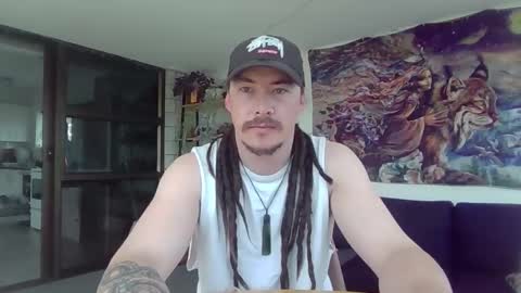 Alex online show from November 2025 02:25:01 AM