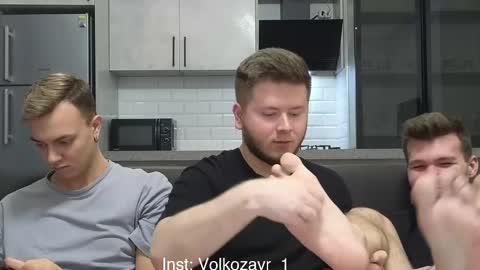 AlexDimaIgor online show from December 2025 08:04:01 PM