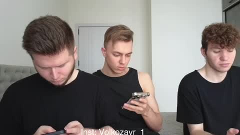 Snapshot of alexxx_d chatting on May 2026 08:31:01 AM AlexDimaIgor online show from May 2026 08:31:01 AM