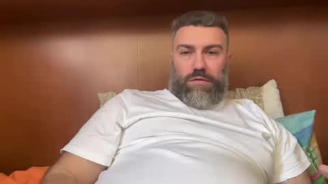 Snapshot of alfali chatting on December 2024 01:06:02 PM alfali online show from December 2024 01:06:02 PM