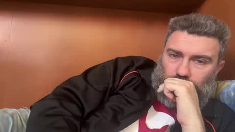 Snapshot of alfali chatting on February 2025 12:57:02 PM alfali online show from February 2025 12:57:02 PM