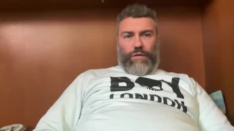 Snapshot of alfali chatting on October 2025 12:55:01 PM alfali online show from October 2025 12:55:01 PM