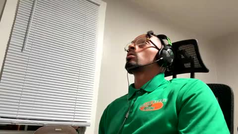 Snapshot of alfapipe23 chatting on October 2025 04:01:02 AM alfapipe23 online show from October 2025 04:01:02 AM