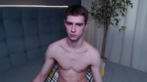 Snapshot of alfie_evanss chatting on May 2026 07:06:02 AM Alfie online show from May 2026 07:06:02 AM