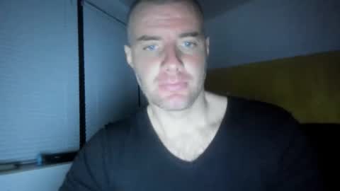 alfiesolomons87 online show from April 2026 08:18:01 PM