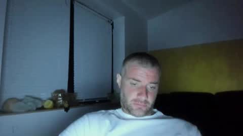 alfiesolomons87 online show from April 2026 07:23:01 PM