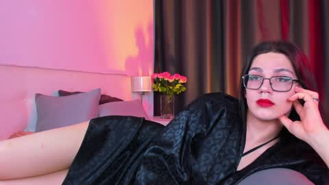 Alfreda online show from January 2025 09:57:01 PM