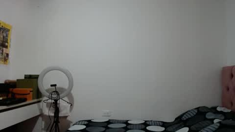 Alia      Anjali  online show from November 2025 12:38:01 PM