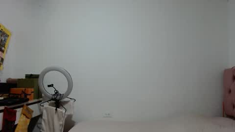 Alia      Anjali  online show from December 2025 12:33:02 PM