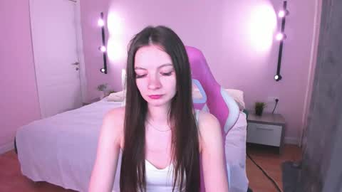 alic_black online show from October 2025 12:52:02 AM