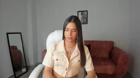 Snapshot of alice23jones chatting on January 2025 04:43:01 PM Alice online show from January 2025 04:43:01 PM