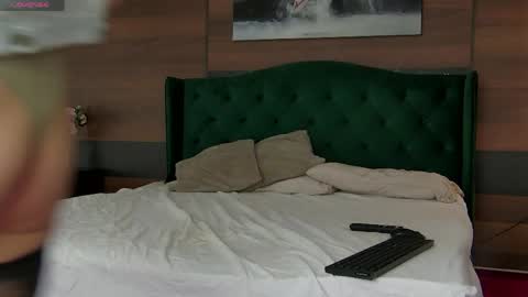 Snapshot of alice684968 chatting on May 2026 05:46:02 AM Alice online show from May 2026 05:46:02 AM