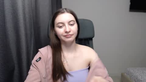 Snapshot of alice_________________________ chatting on February 2025 01:18:02 AM Alice online show from February 2025 01:18:02 AM