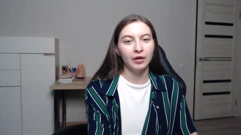 Snapshot of alice_________________________ chatting on March 2025 07:48:01 PM Alice online show from March 2025 07:48:01 PM