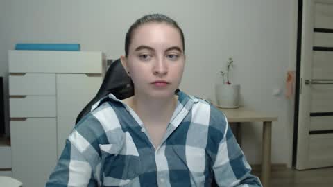 Alice online show from June 2026 02:01:01 PM