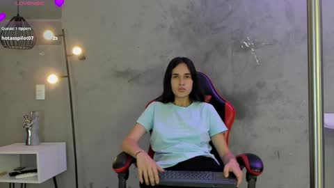 Alice Susan online show from April 2026 07:36:01 PM