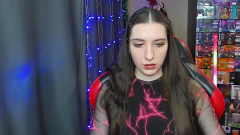 Snapshot of alice_bailey chatting on December 2024 04:43:02 PM Alice online show from December 2024 04:43:02 PM