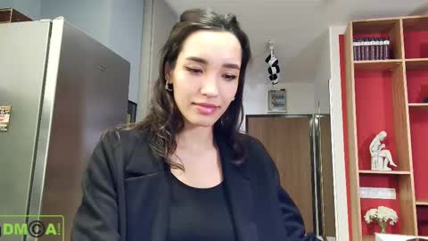 Snapshot of alice_bane chatting on February 2025 07:21:01 PM A R Y A  T I A online show from February 2025 07:21:01 PM