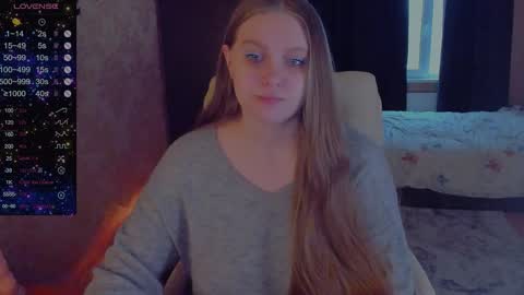 Snapshot of alice_dreamgirl_ chatting on February 2025 11:19:02 AM Alice 3 online show from February 2025 11:19:02 AM