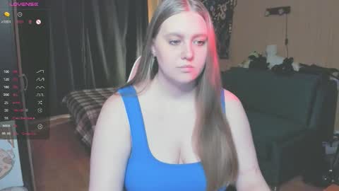 Snapshot of alice_dreamgirl_ chatting on October 2025 11:55:02 AM Alice 3 online show from October 2025 11:55:02 AM
