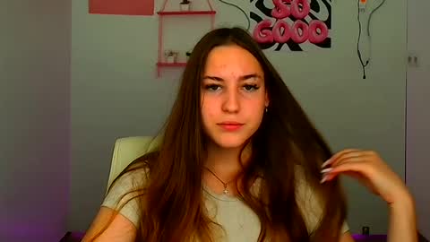 Snapshot of alice_dreamofu chatting on July 2026 05:16:02 AM Alice online show from July 2026 05:16:02 AM