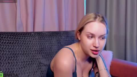 Alice online show from September 2025 12:55:01 AM