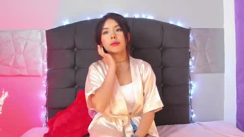  Alice Evans online show from February 2025 09:53:01 AM