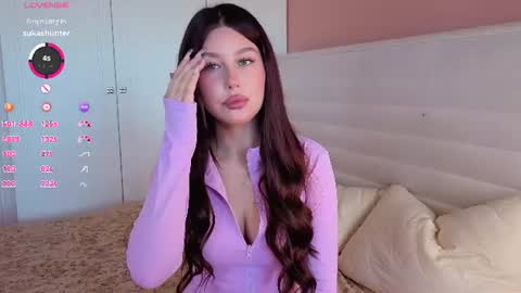 Snapshot of alice_grand chatting on June 2026 01:23:02 PM Alice online show from June 2026 01:23:02 PM