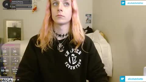 Alice Hatchette online show from October 2025 11:58:02 AM