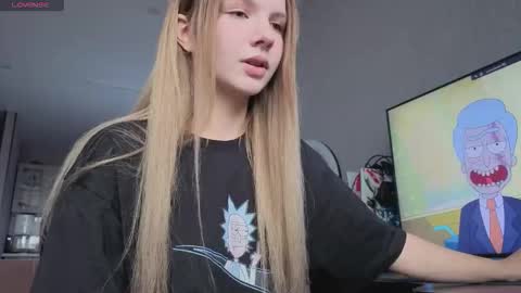 Snapshot of alice_hetfield chatting on October 2025 11:50:01 AM My name is Alice find out about me in the Fansly  online show from October 2025 11:50:01 AM
