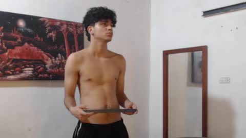 Snapshot of alice_julls chatting on November 2025 08:25:02 PM alice online show from November 2025 08:25:02 PM