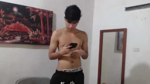 Snapshot of alice_julls chatting on November 2025 08:30:01 PM alice online show from November 2025 08:30:01 PM