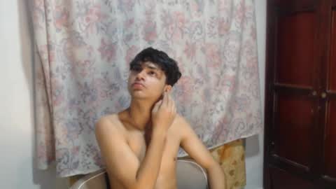 Snapshot of alice_julls chatting on January 2026 05:27:02 PM alice online show from January 2026 05:27:02 PM